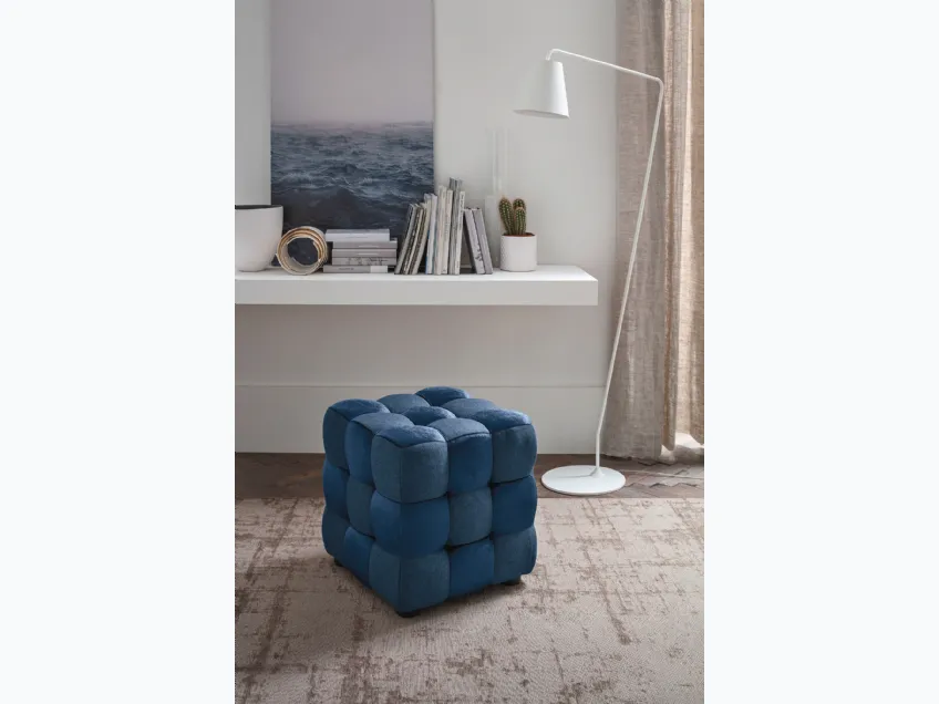 Pouf Cube in tessuto imbottito e trapuntato di Target Point