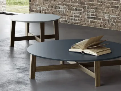 Tavolino Evan con top in MDF pantografato e base in legno massello di Doimo Salotti