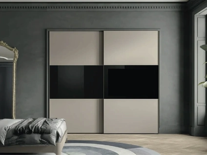 Armadio con anta scorrevole Mirror TV di Artigianmobili