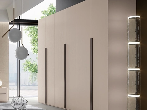 Armadio Orizzonte con ante battenti di RTL Mobili