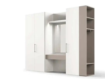 Armadio con ante battenti Utility Libeccio U452 di Moretti Compact Giorno Notte
