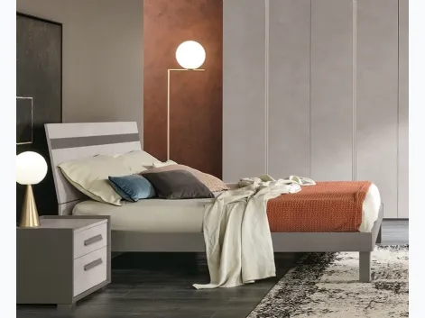 Letto con testiera Denver finitura Calce con inserto Grigio Londra di Gierre Mobili