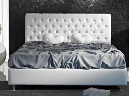 Letto matrimoniale con testiera in lavorazione capitonnè Hidillio di Hoppla