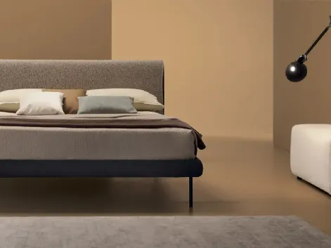 Letto moderno Miglio in tessuto con testiera di Mauri Soft Dream