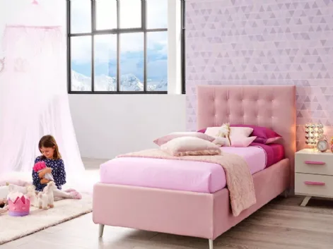 Letto singolo color rosa con imbottitura in capitonnè SC201 di Moretti Compact