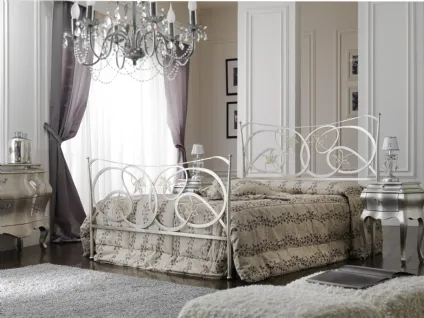 Letto matrimoniale in ferro battuto finitura argento Virginia di Florentiabed