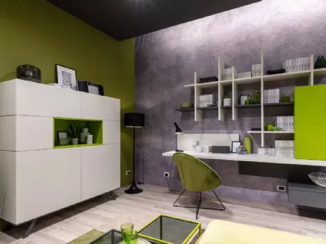 Madia Alta in laminato con wallbox a giorno laccato LV210 di Moretti Compact