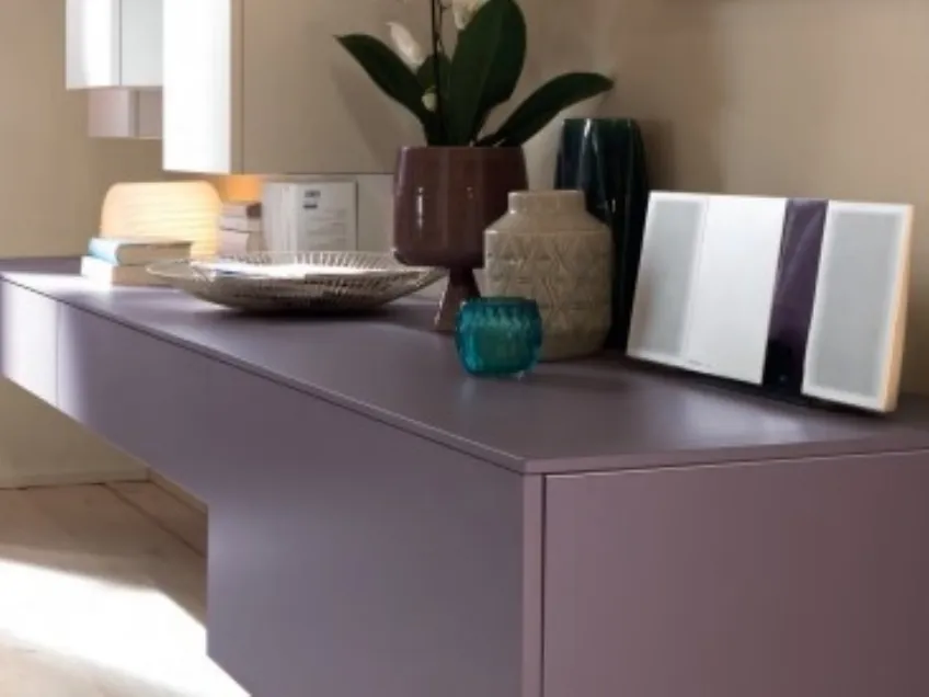 Parete attrezzata sospesa in laccato opaco Mora LV101 di Moretti Compact