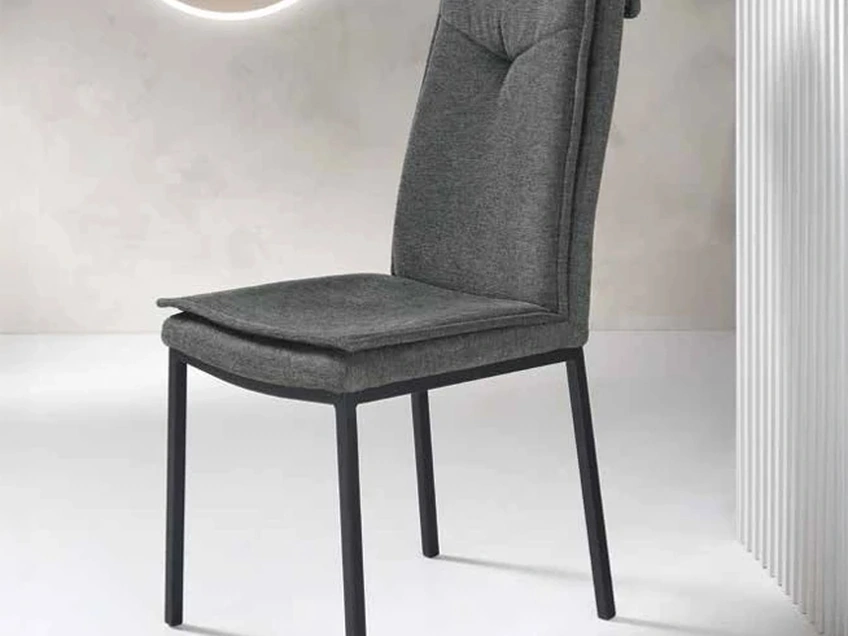 Sedia Clyde in tessuto imbottito di Capodarte