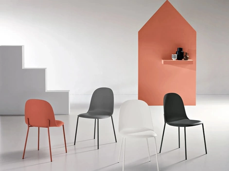 Sedia Fox in polipropilene di Ikone Casa