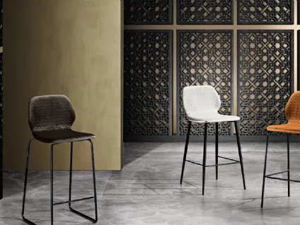 Sgabello Dandy in tessuto Trapuntato di MaxHome