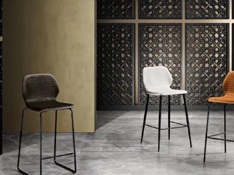 Sgabello Dandy in tessuto Trapuntato di MaxHome