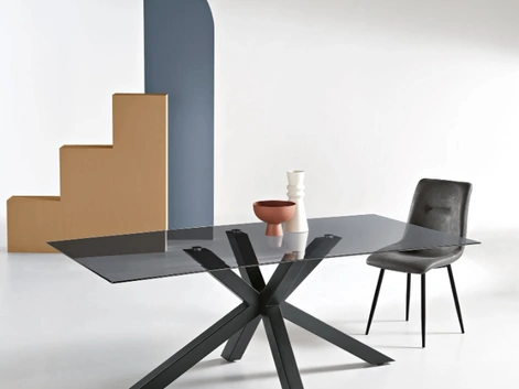 Tavolo in vetro Dante 180 di Ikone Casa