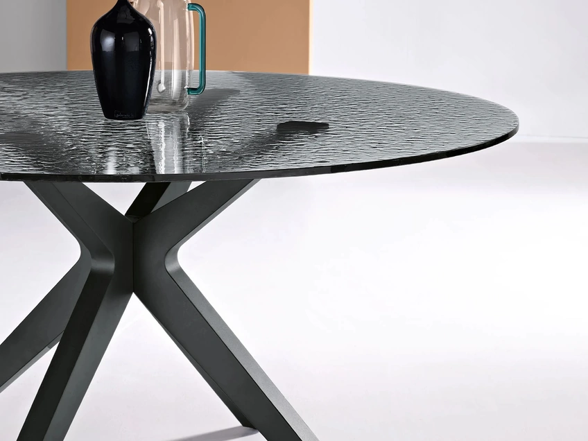 Tavolo rotondo in vetro martellato Fever 140 di Ikone Casa