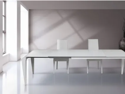 Tavolo NewMikol di Abitare Interior