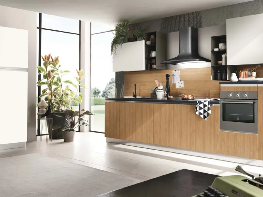 Cucina Moderne Concept finitura Rovere Naturale e laccato bianco ice di Moretti Cucine