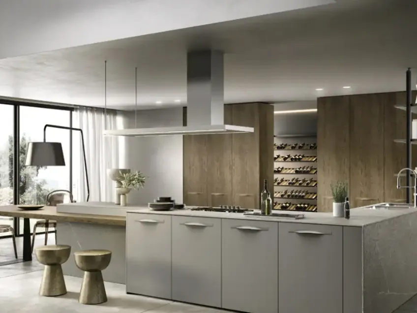 Cucina Moderna con isola Moon 01 in laccato pietra e rovere yuta di Moretti Cucine