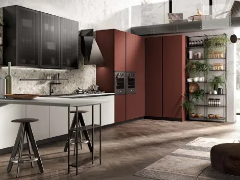 Cucina Moderna angolare con penisola Venere finitura Fenix Rosso e laccato opaco Bianco di Moretti Cucine 